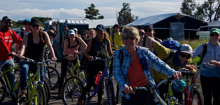 Dominique Weis leads a group of cyclists during the Goldschmidt 2025 conference in Prague.